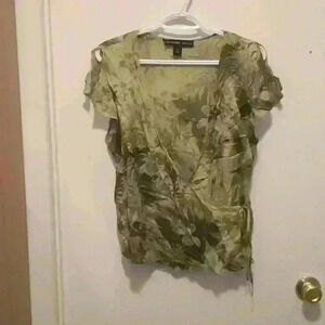 Cute Josephine Chaus Wrap around Green Floral Top - Size 14